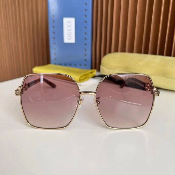 Gucci sunglasses for women main image 5